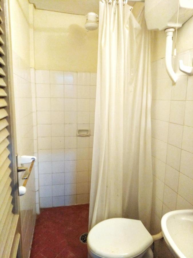 Amplio Depto De 2 Dormitorios, Zona Plaza Uruguaya Asuncion Bagian luar foto